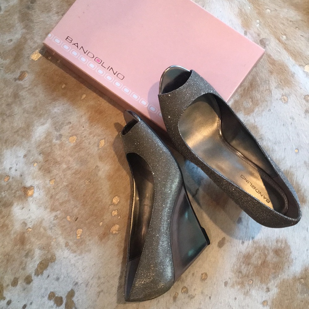 Sparkly wedge peep toe
